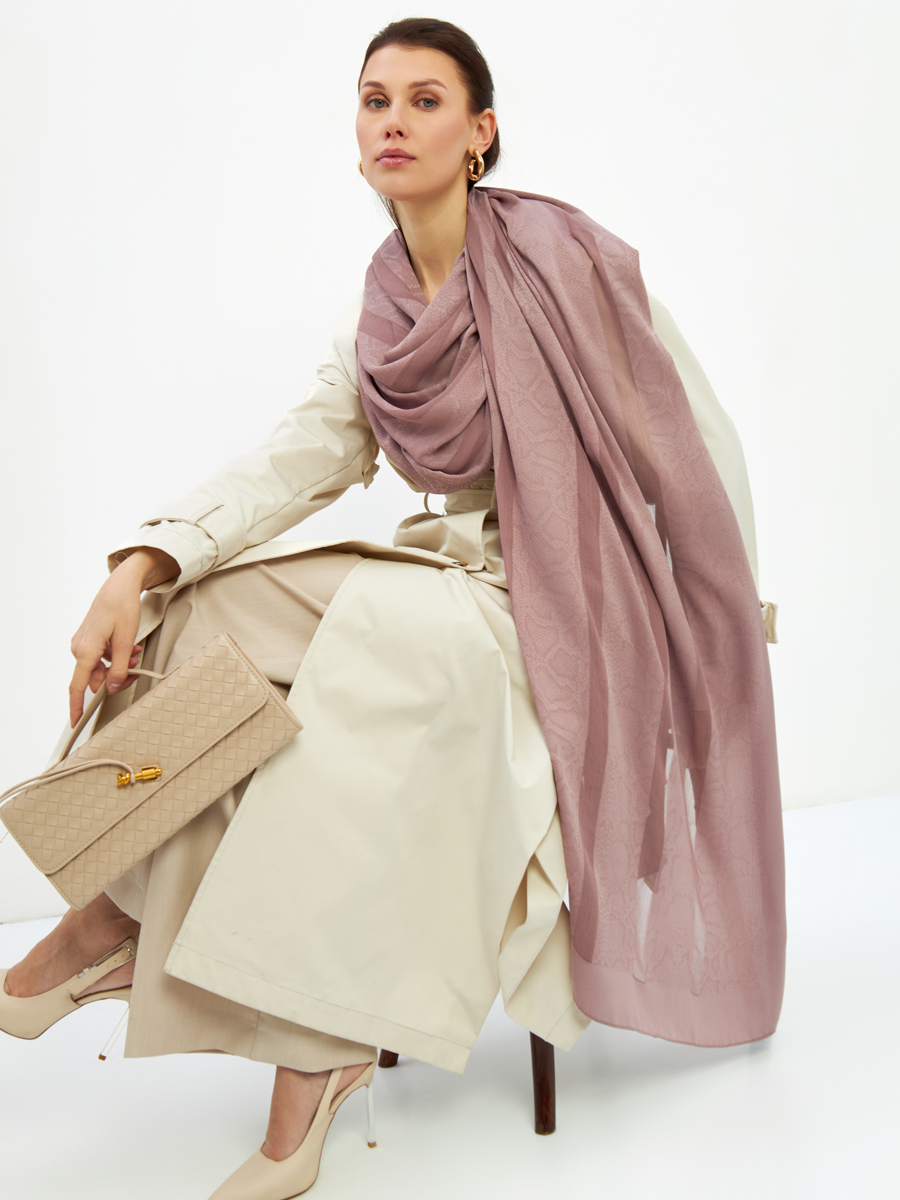 Палантин женский двусторонний атласный с абстрактным принтом