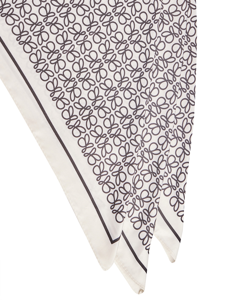 Платок с абстрактным узором KRD2-68-22