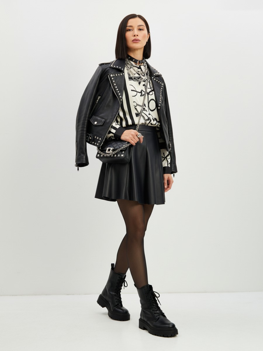 Блузка из атласной ткани  OD-887-1 черно-белая