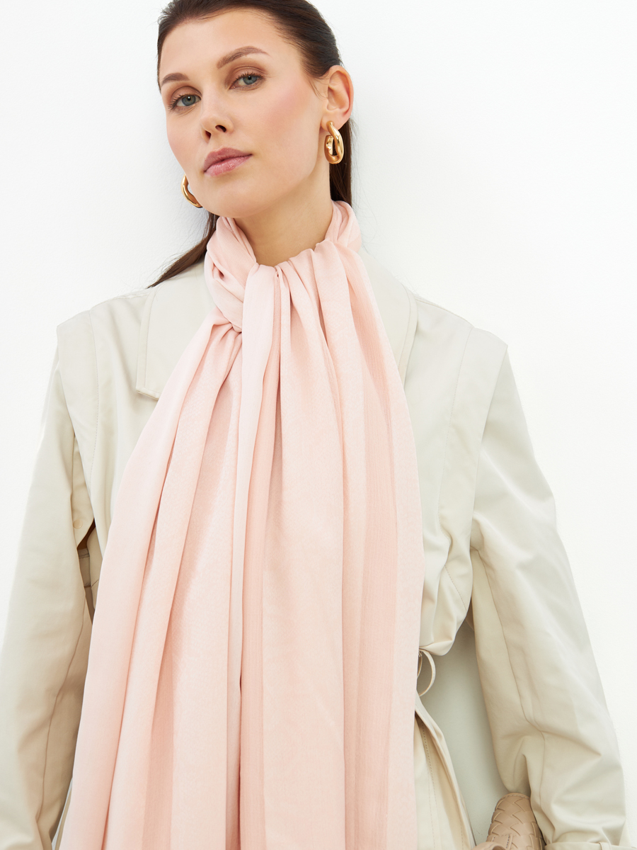 Палантин женский двухсторонний с деликатным диагональным принтом