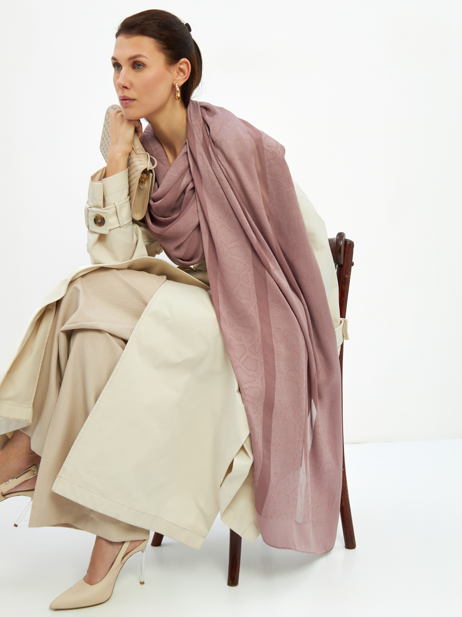 Палантин женский двусторонний атласный с абстрактным принтом