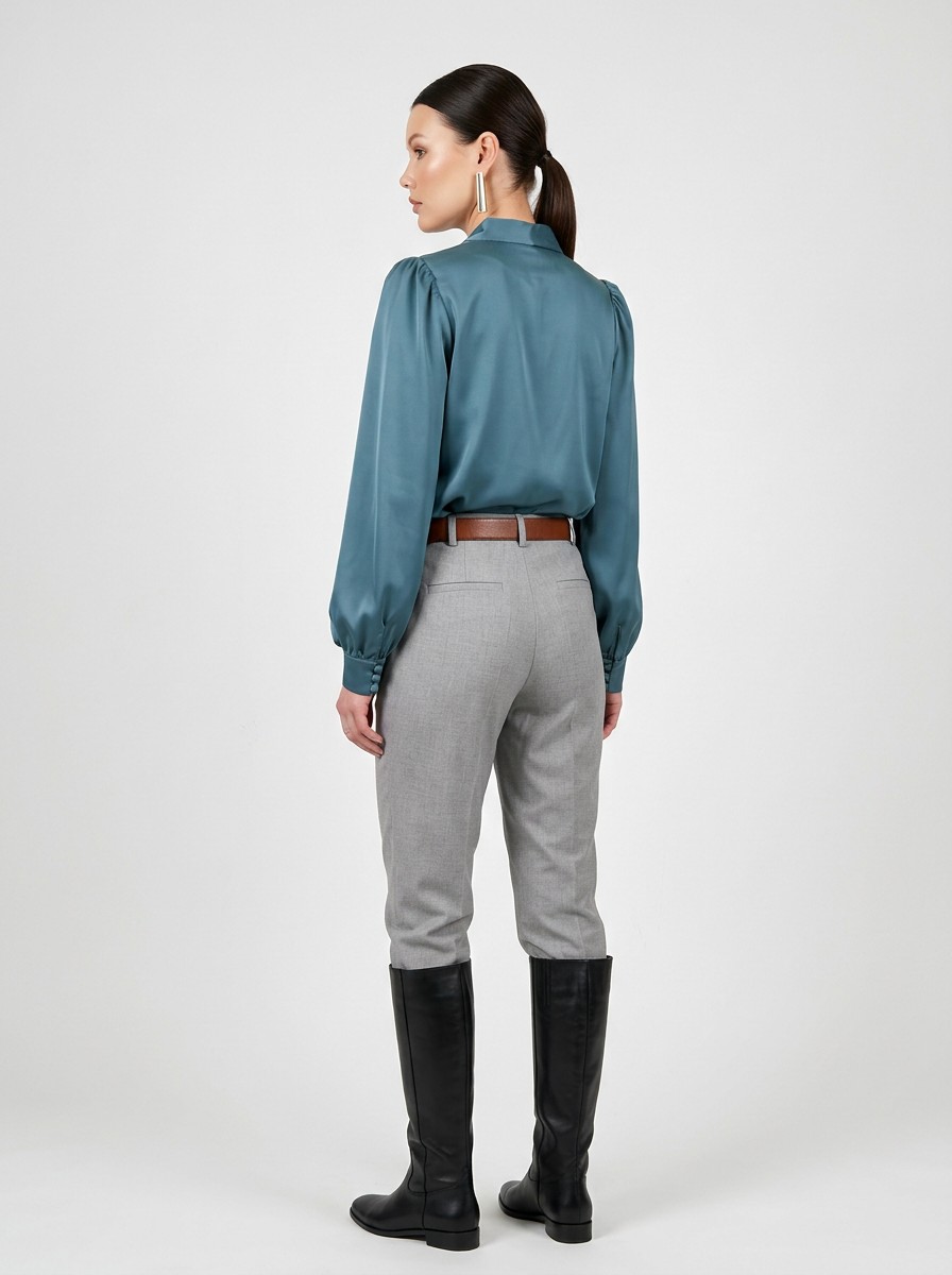 Блуза с вырезом сине-зеленая