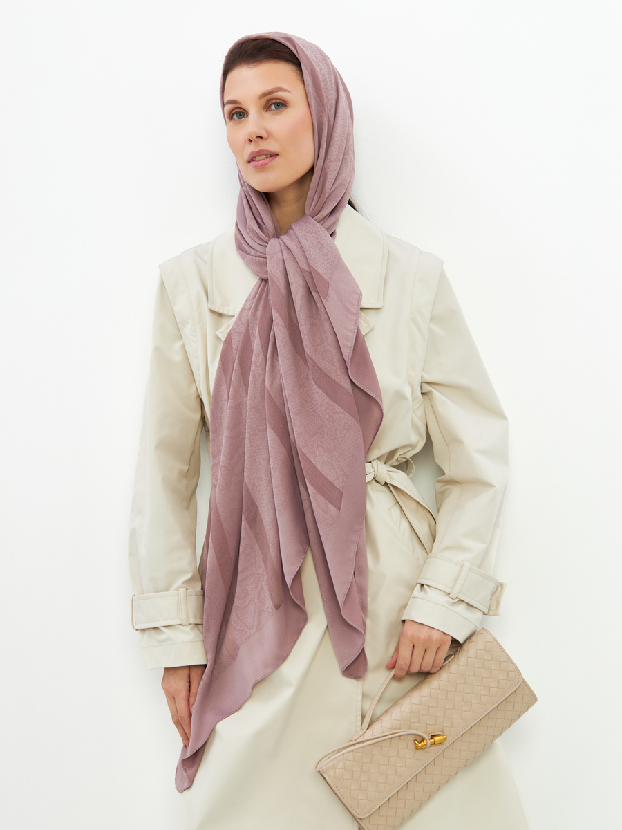 Палантин женский двусторонний атласный с абстрактным принтом