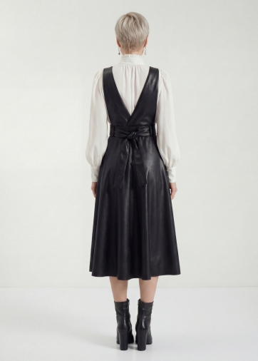 Сарафан из эко-кожи