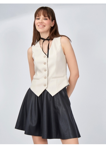 Жилет эко-кожа на подкладке  OD-931-2 бежевый