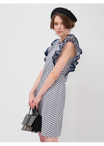 Платье трапеция в полоску с воланами