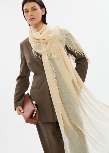 Палантин женский бежевый двусторонний из жатого шифона DRK-16-3