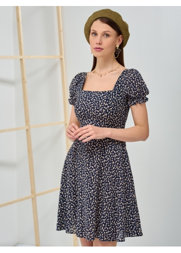 Платье из штапеля с цветочным принтом и резинкой по спинке