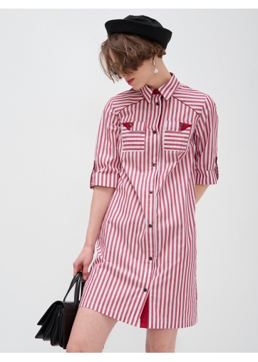 Платье-рубашка в полоску с контрастными деталями