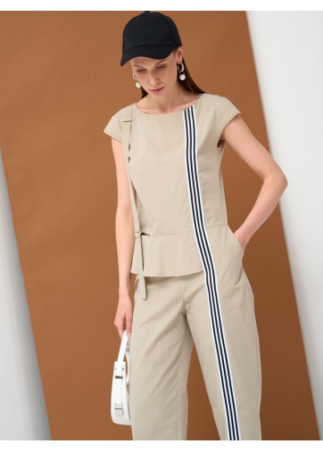 Комбинезон с тесьмой