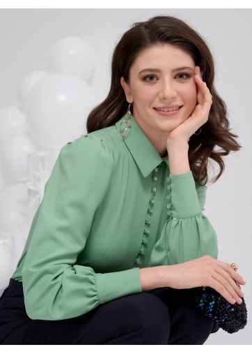 Блузка однотонная с рукавами-фонариками и декоративными пуговицами