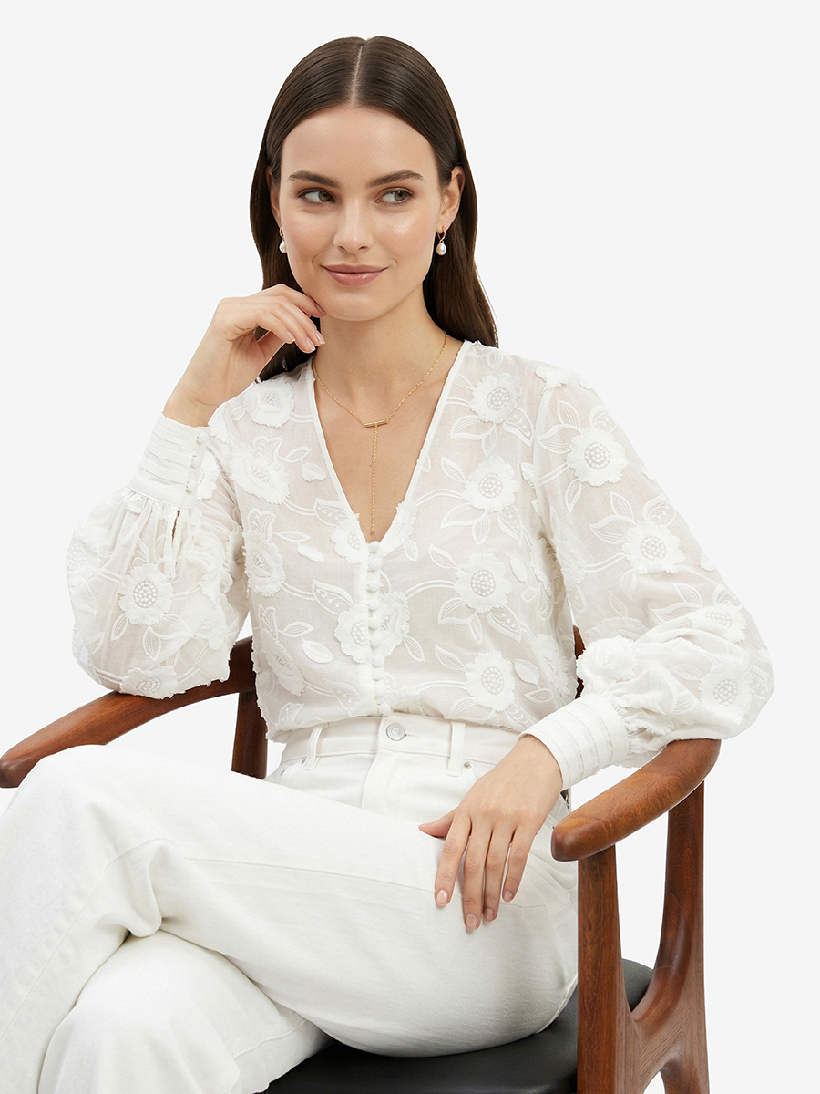 Блуза с объемной вышивкой OD-987-1 белая