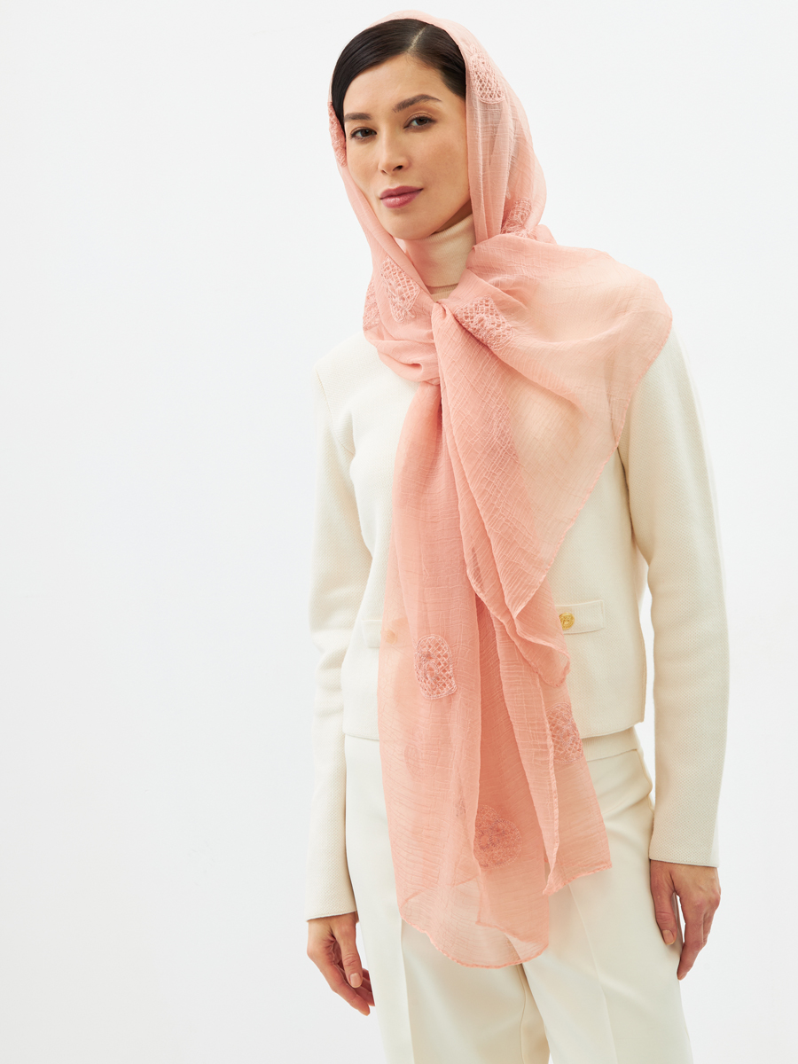 Палантин двусторонний из жатого шифона с арт-деко вышивкой