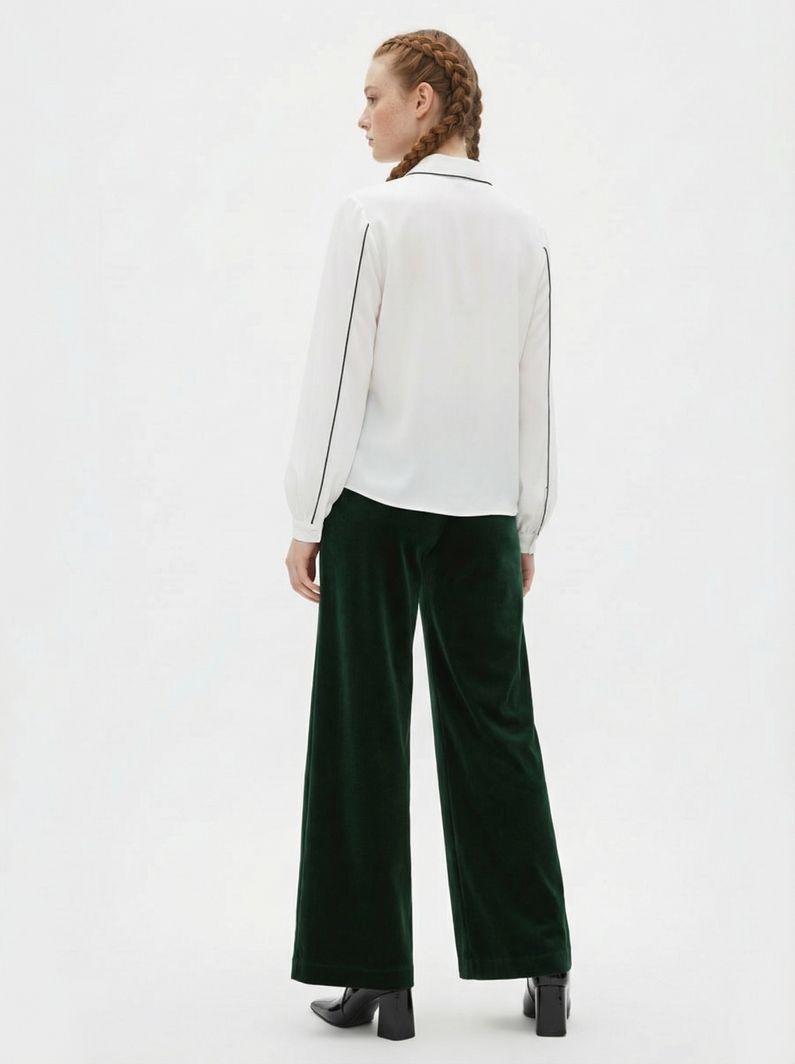 Блузка с контрасной строчкой OD-871-1 белый