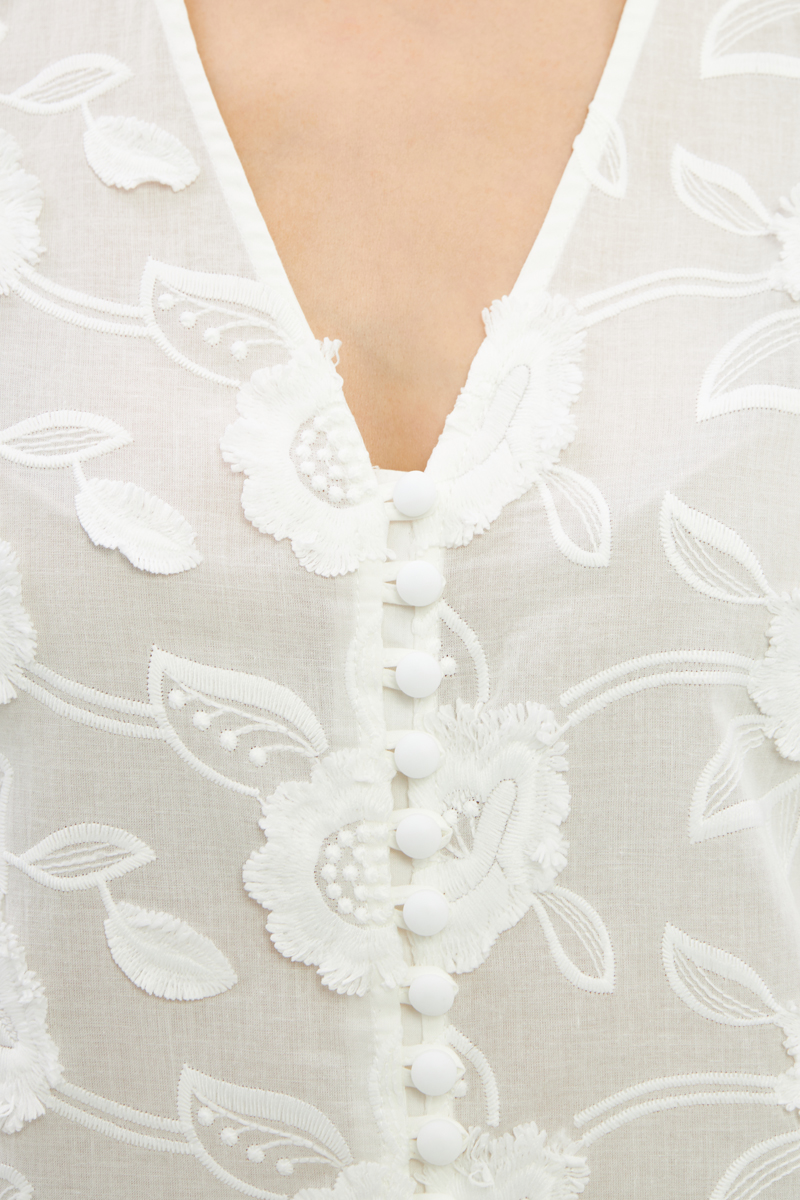 Блуза с объемной вышивкой OD-987-1 белая