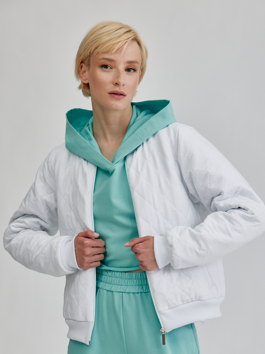 Бомбер стеганый на резинке