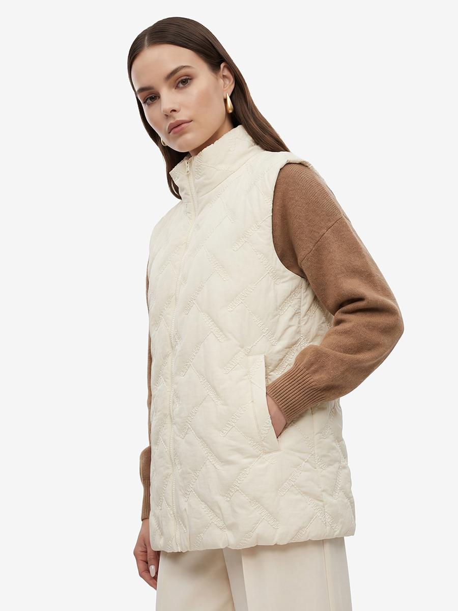 Жилет стеганый на молнии бежевый OD-1049-1
