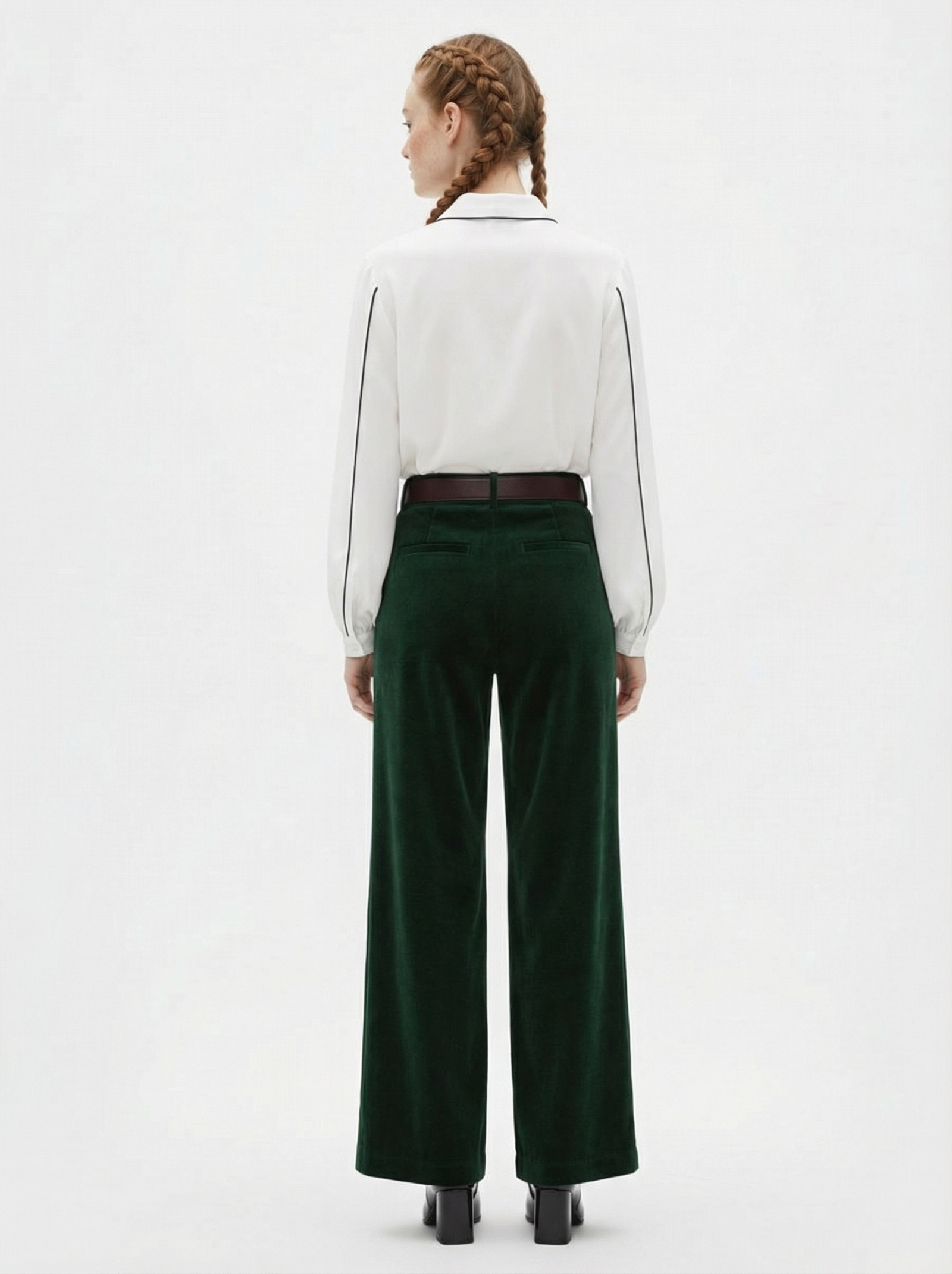 Блузка с контрасной строчкой OD-871-1 белый