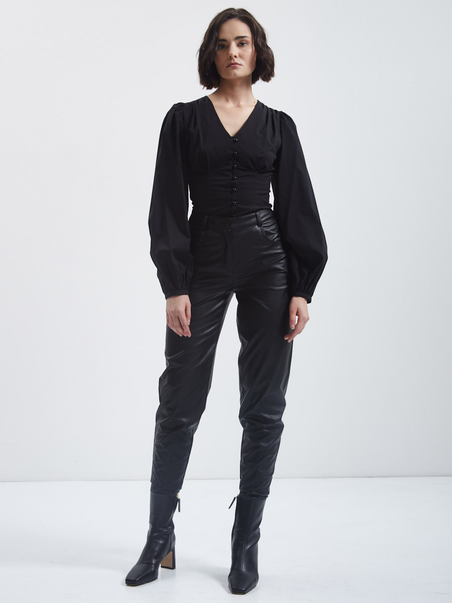 Брюки-бананы из эко-кожи