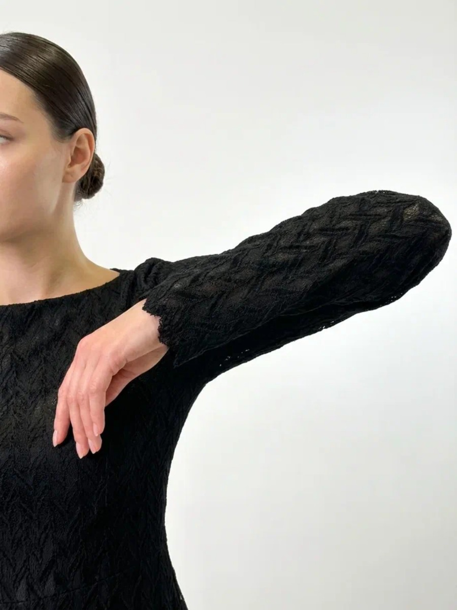 Платье из трикотажного кружева OD-904-3 черный с фестонами