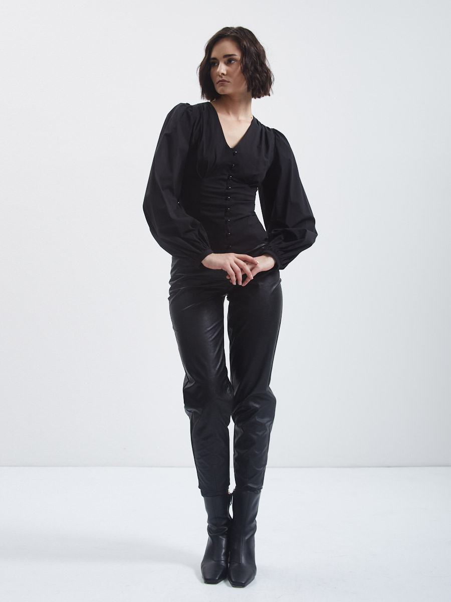 Брюки-бананы из эко-кожи