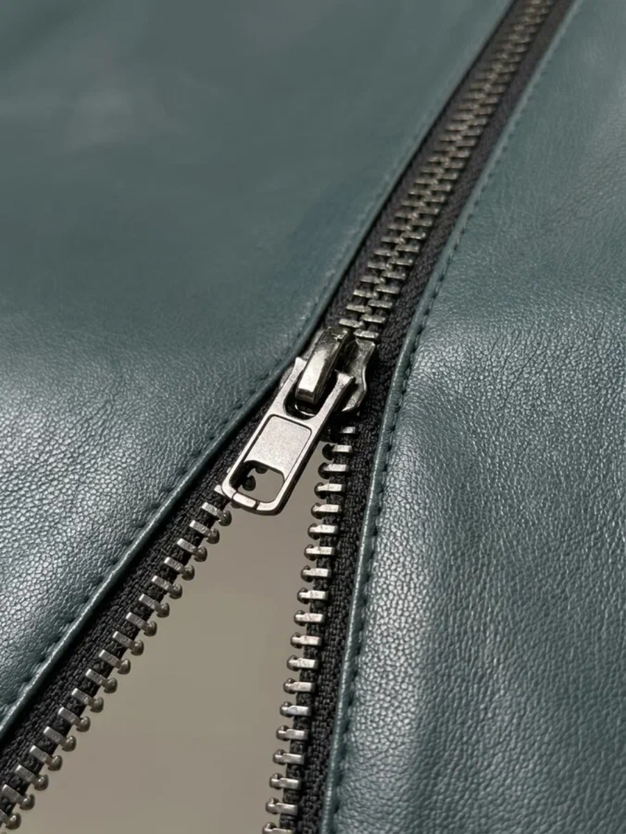 Юбка короткая из эко-кожи с молниями OD-1004-2, зеленая