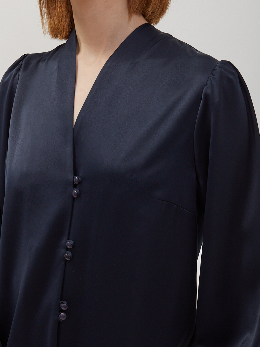 Блуза с вырезом темно-синяя   