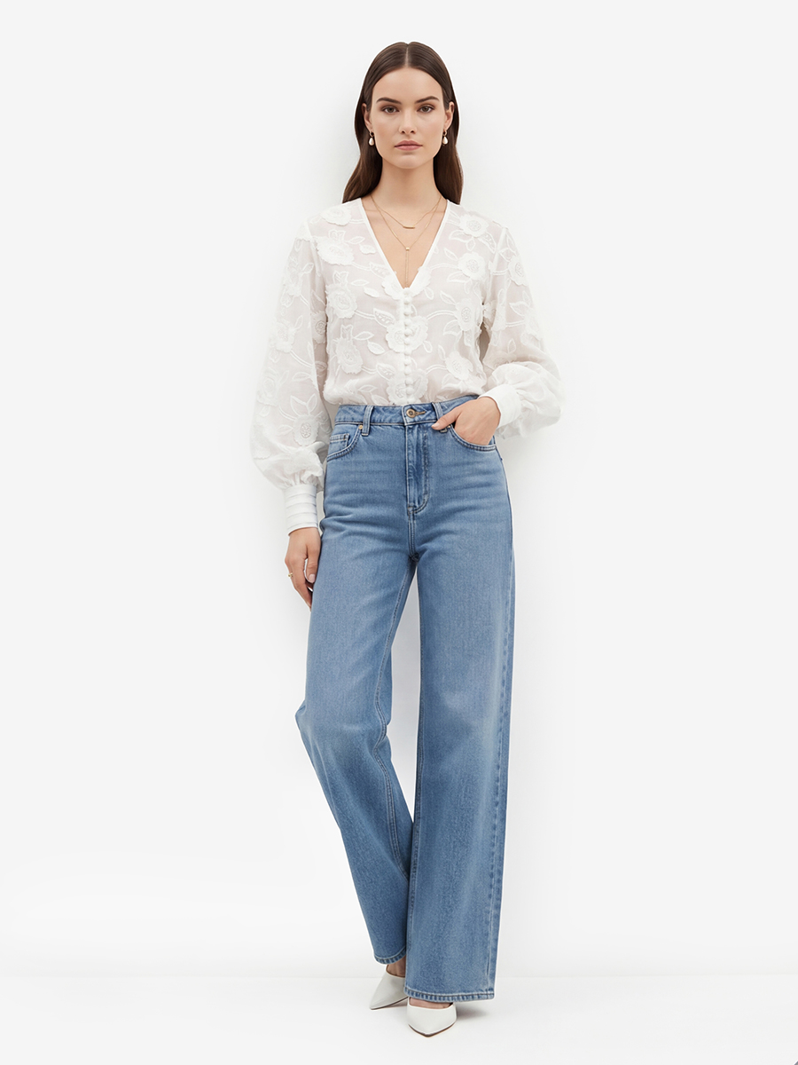 Блуза с объемной вышивкой OD-987-1 белая