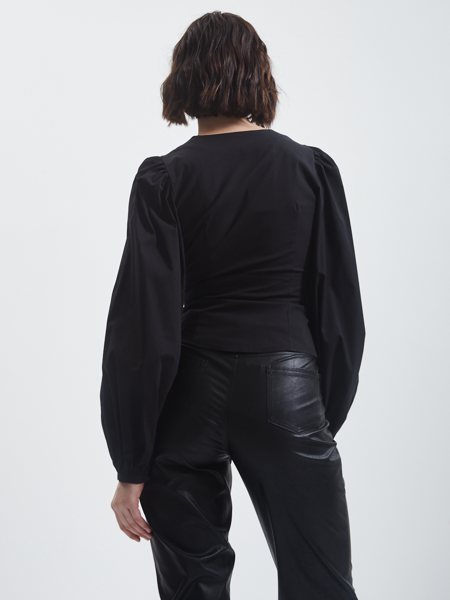 Брюки-бананы из эко-кожи