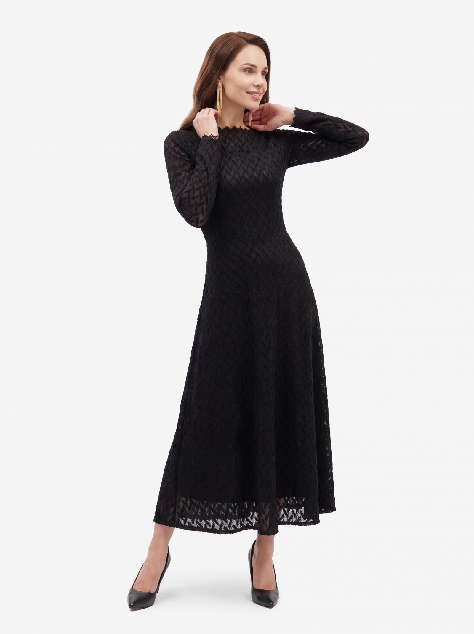 Платье из трикотажного кружева OD-904-3 черный с фестонами