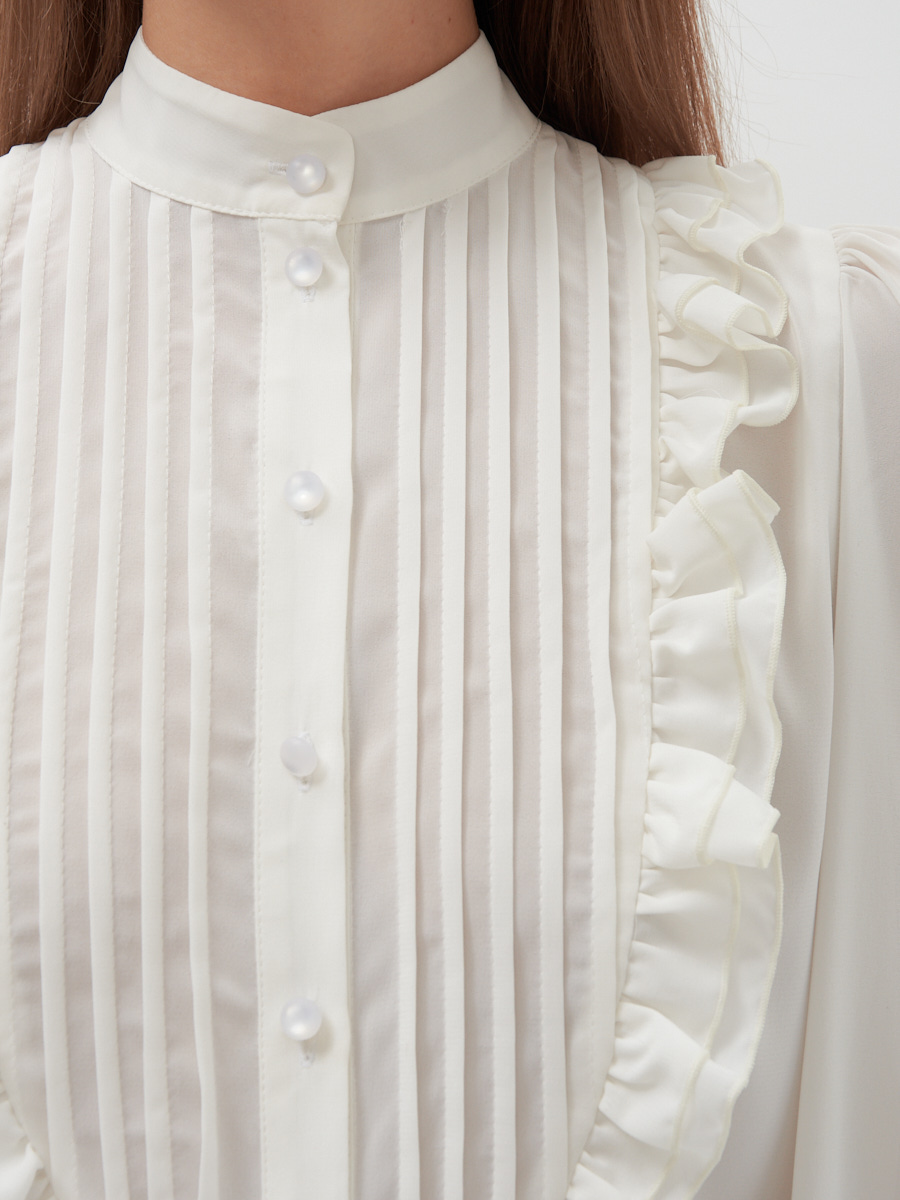 Блузка с рюшами