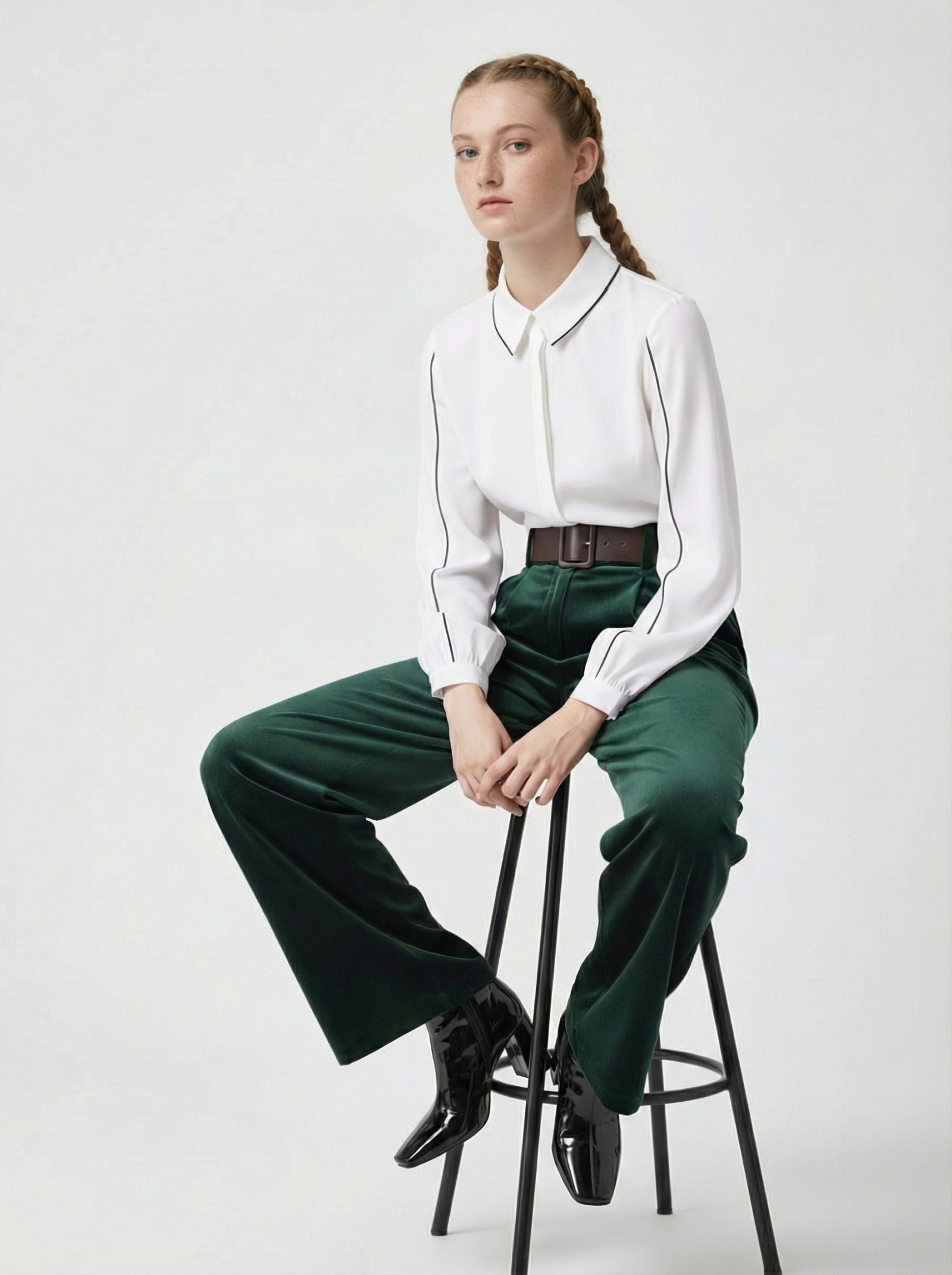 Блузка с контрасной строчкой OD-871-1 белый