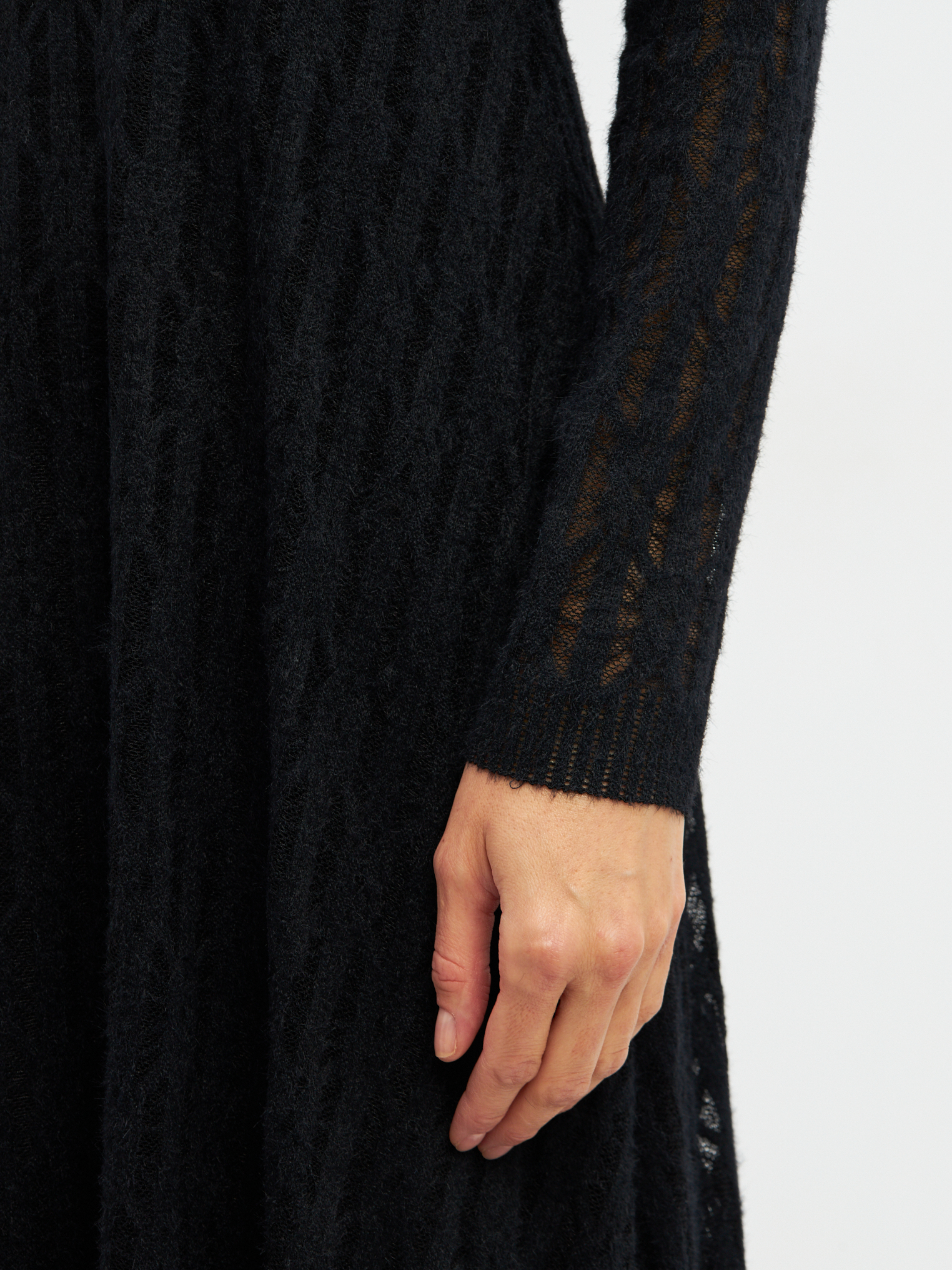 Платье из трикотажного кружева OD-904-2 черное