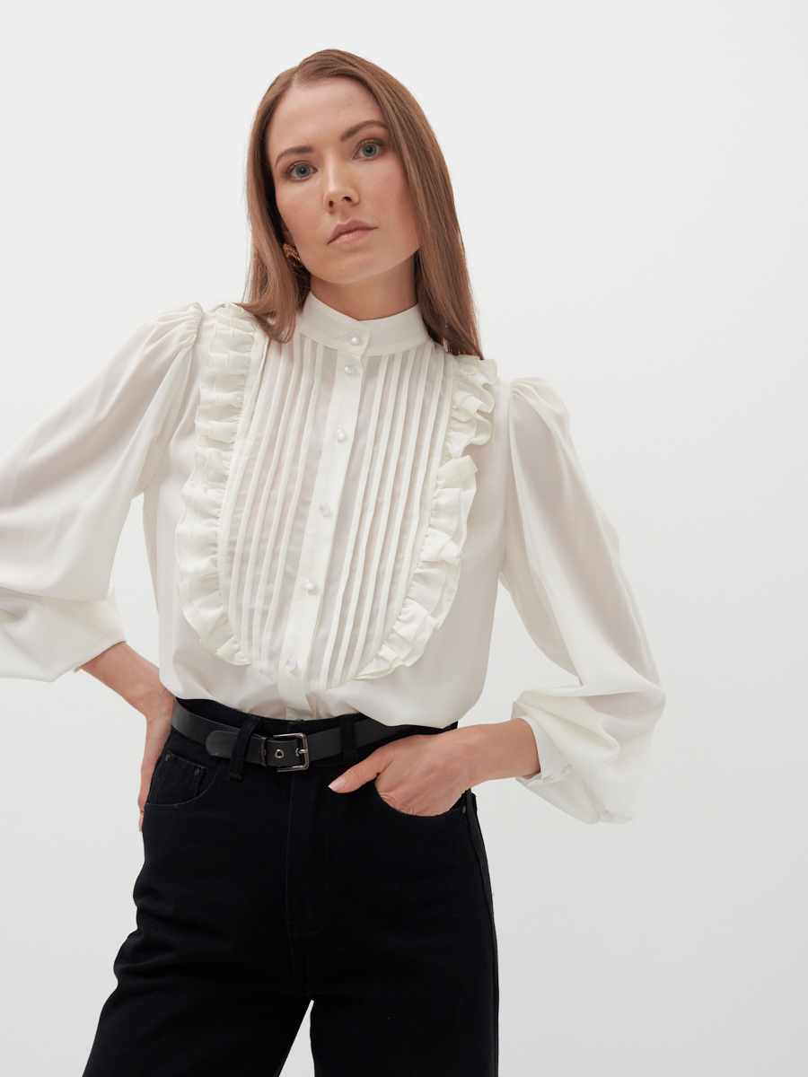 Блузка с рюшами