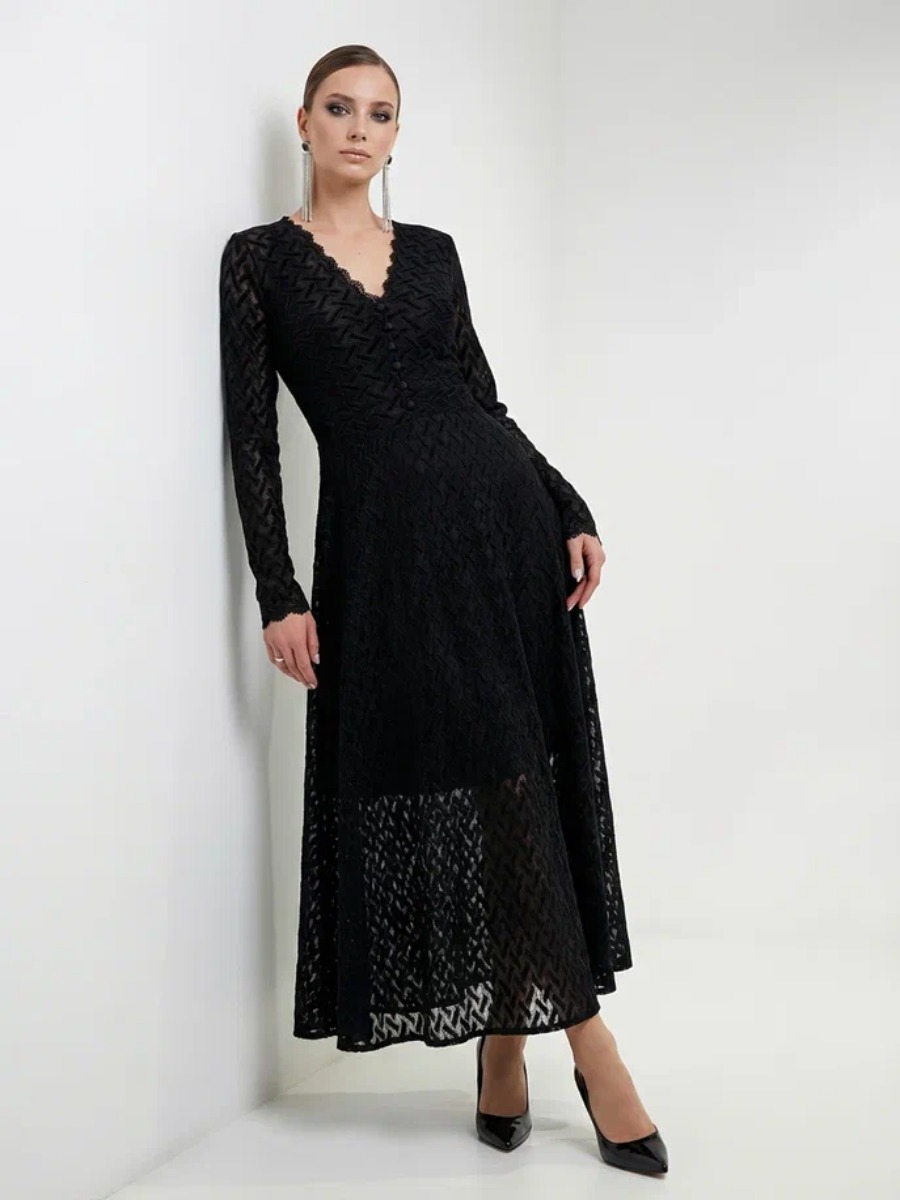 Платье из трикотажного кружева на подкладке с V-образным вырезом, черный, с фестонами