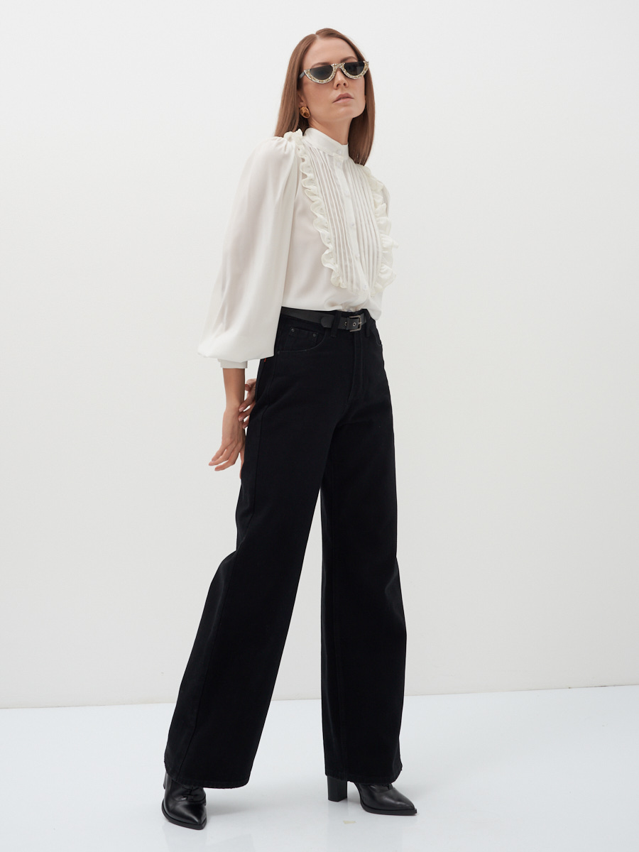 Блузка с рюшами