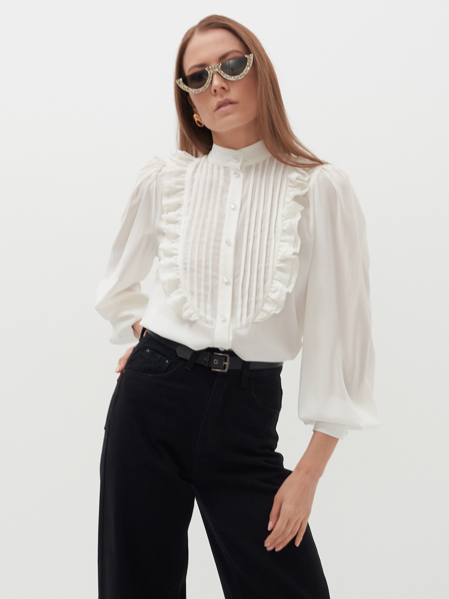 Блузка с рюшами