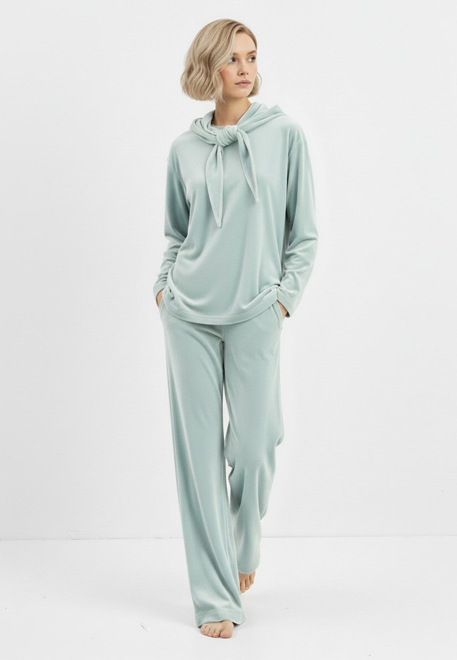 Костюм из велюра со съемным капюшоном и резинкой в комплекте OD-1009-2 зеленый