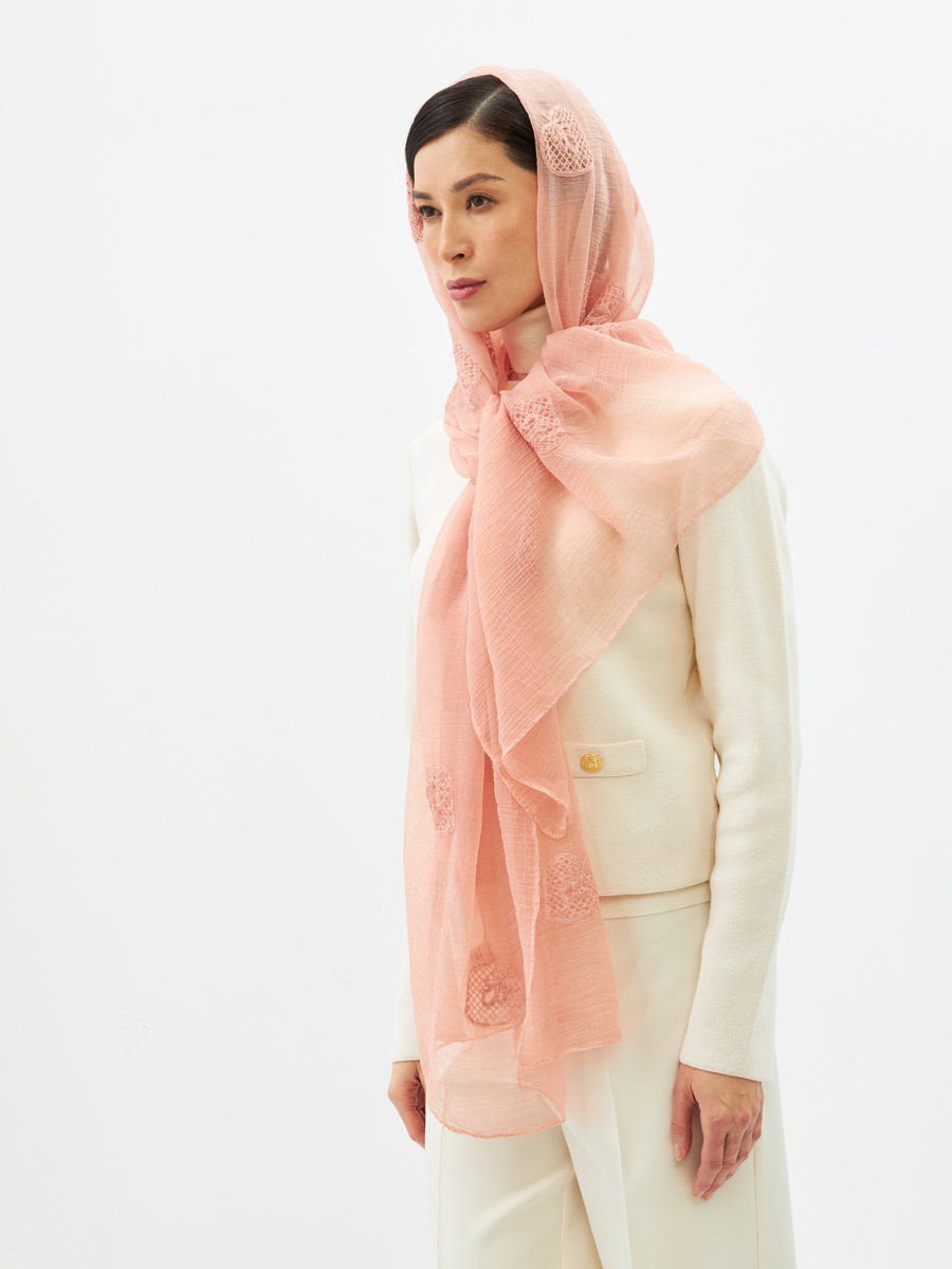 Палантин двусторонний из жатого шифона с арт-деко вышивкой