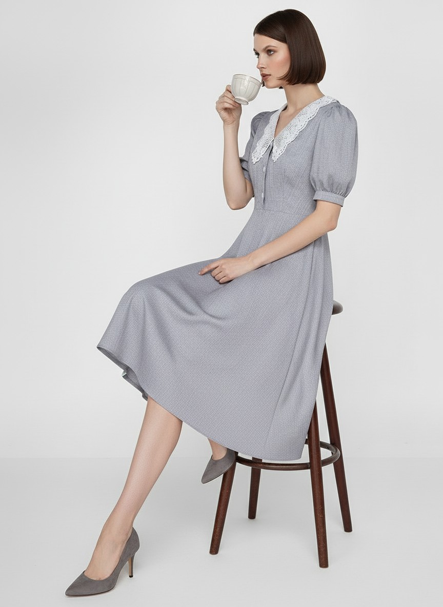 Платье с кружевным воротником  OD-888-2 св. серый