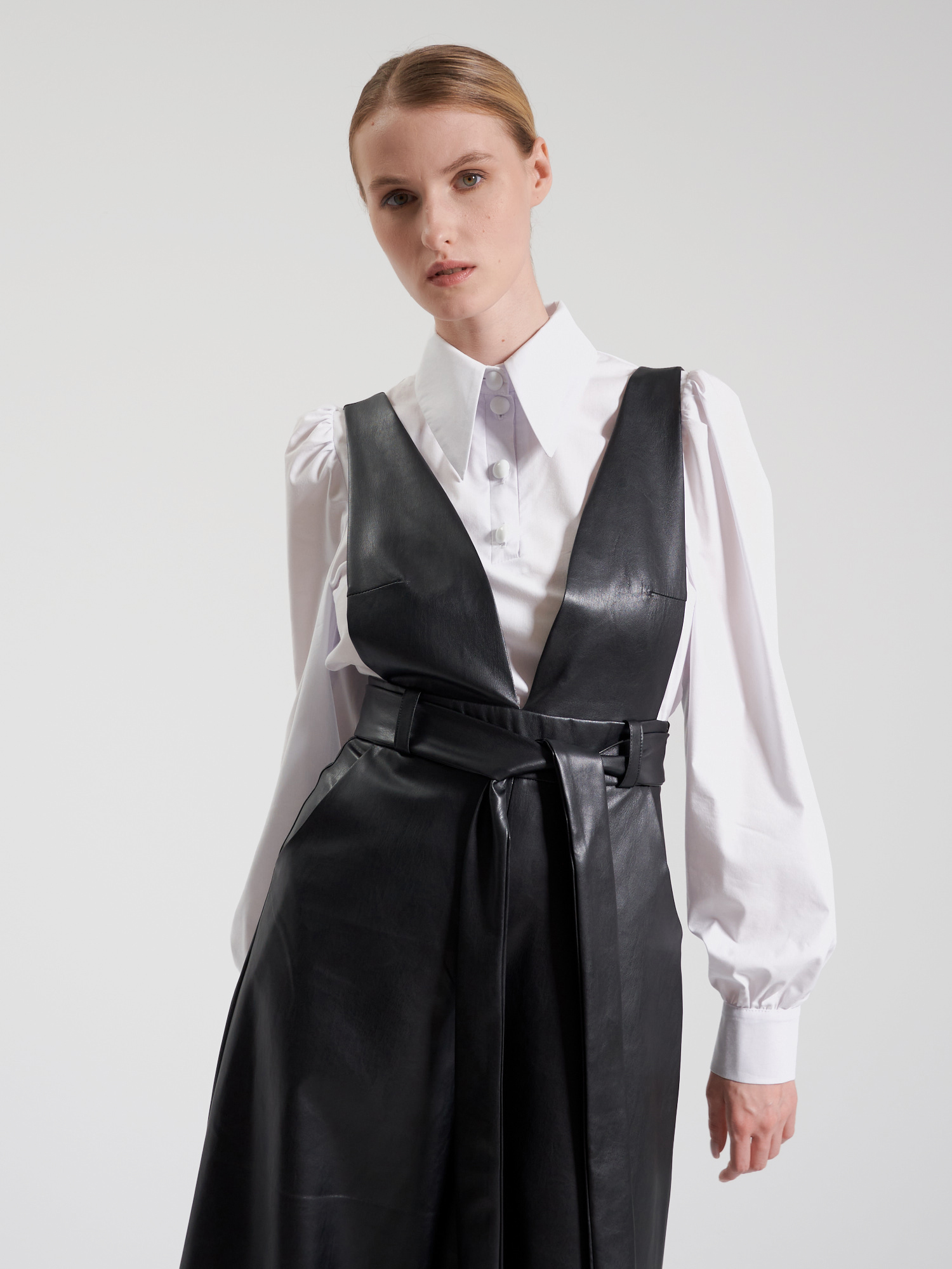 Комбинезон из эко-кожи OD-745-1 черный