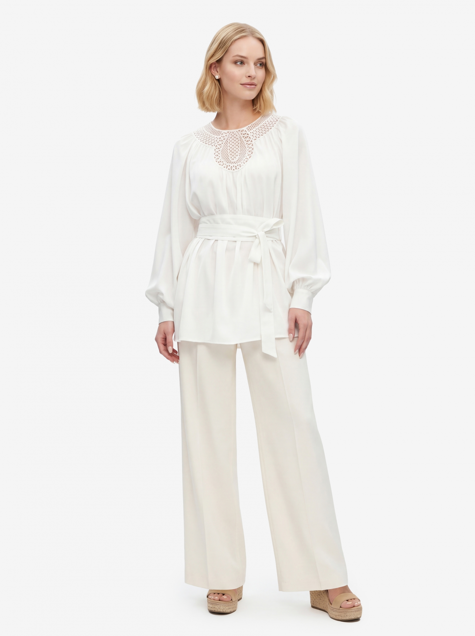 Блузка с кружевной вставкой и поясом-кушаком OD-1028-1 белый