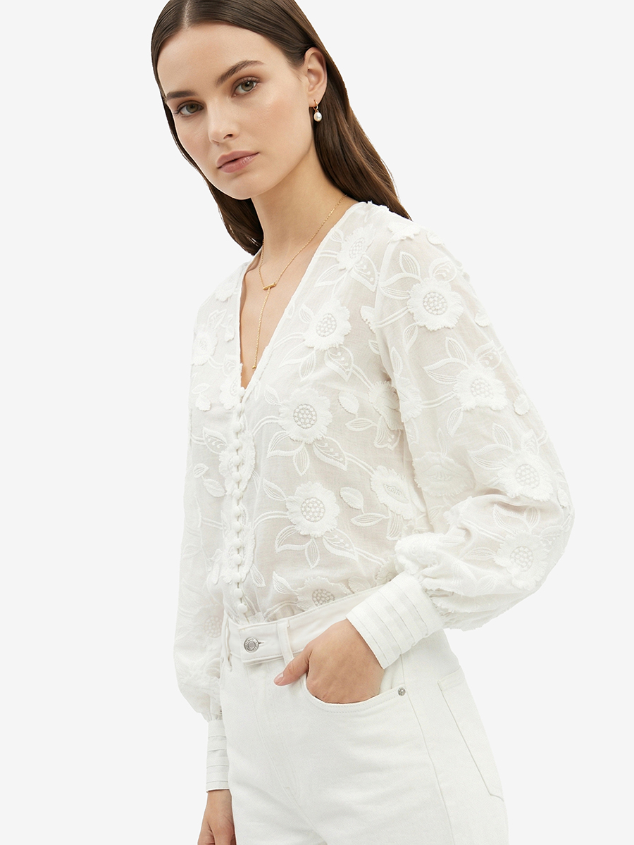 Блуза с объемной вышивкой OD-987-1 белая