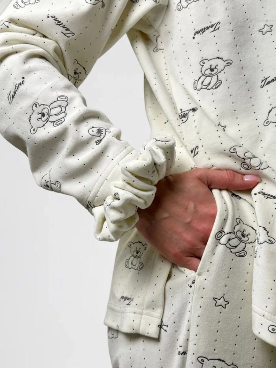 Пижама из велюра с принтом мишки с резинкой в комплекте OD-1009-3 молочный