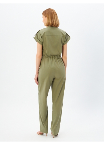 Комбинезон в стиле сафари с кнопками на рукавах