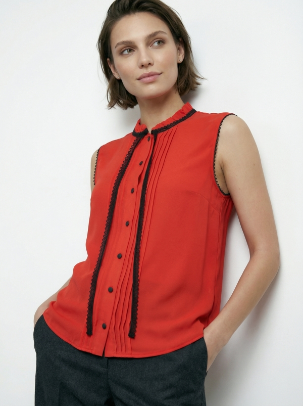 Блузка без рукавов с отделкой из тесьмы OD-973-3 красный