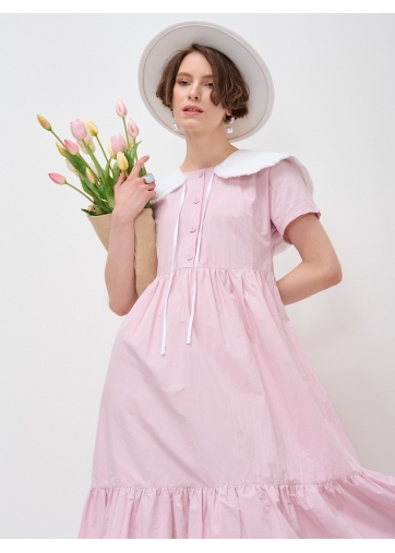 Платье с воланом