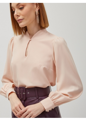 Блузка однотонная вырез капля