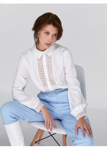 Блузка с кружевом белая
