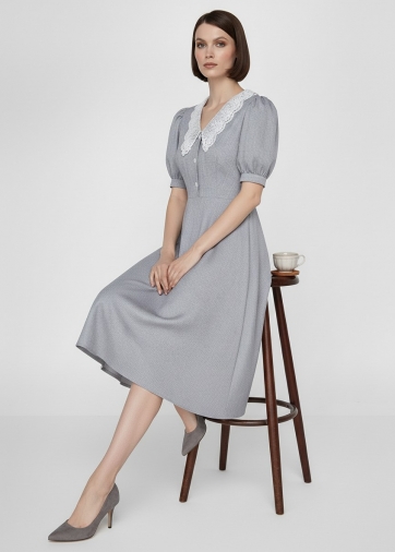 Платье с кружевным воротником  OD-888-2 св. серый